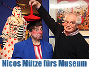 Star-Clown Nico überreichte seine rote Zipfelmütze der Circusausstellung im Stadtmuseum München (Foto: Martin Schmitz)